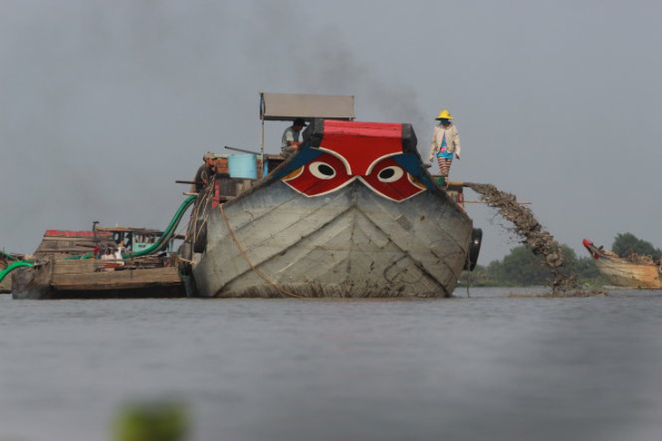​Phát hiện 2 vụ khai thác cát lậu trên sông Đồng Nai