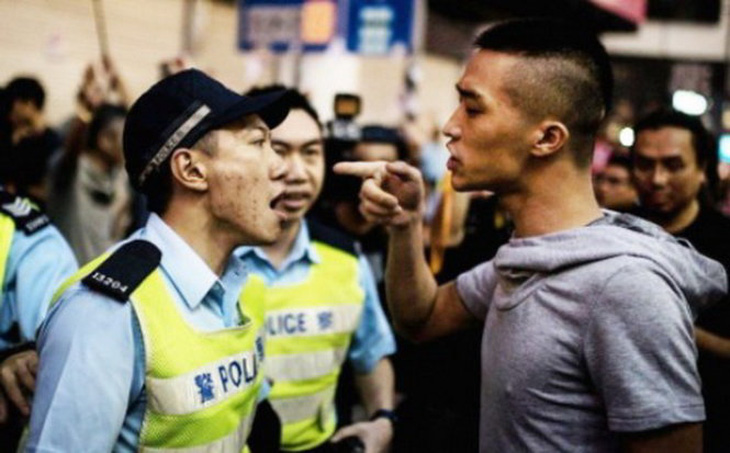 Hong Kong: bắt 51.000 nghi can xã hội đen trong 3 tháng