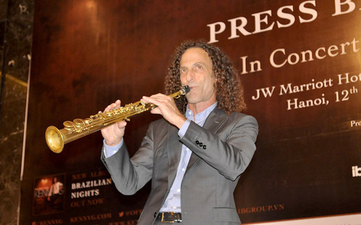 Huyền thoại saxophone Kenny G biểu diễn tại Hà Nội