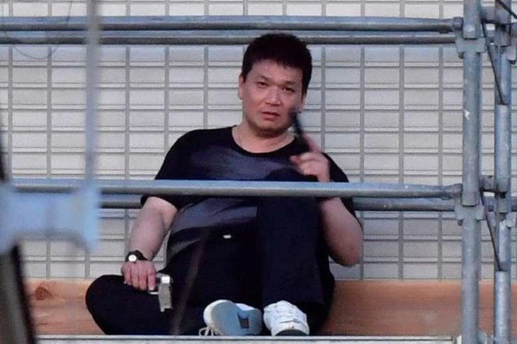 Nhật Bản: Nghi phạm xả súng cố thủ 2 ngày, chống cảnh sát