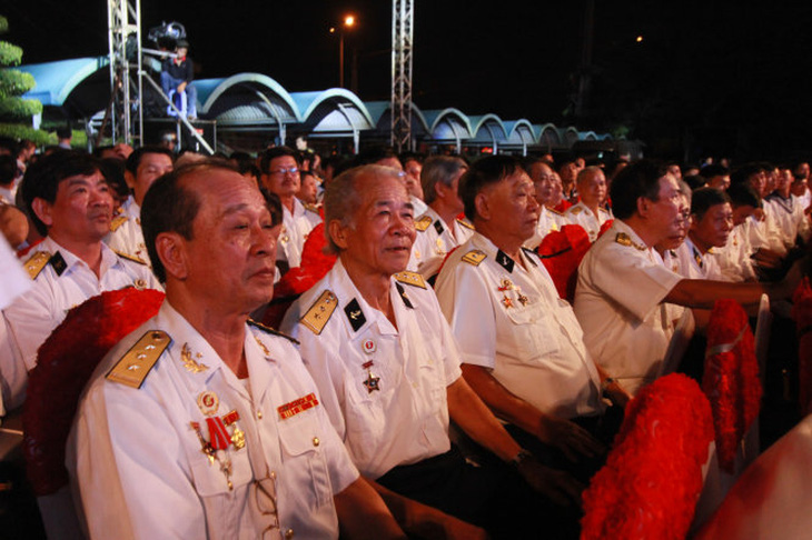 ​Xúc động đêm kỉ niệm 55 năm mở đường Hồ Chí Minh trên biển