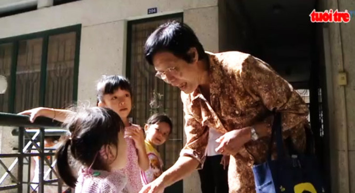 Cô giáo 30 năm dạy trẻ khiếm thính ở Sài Gòn