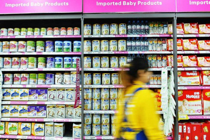 Giá sữa bột tại Singapore tăng gấp đôi sau một thập kỷ