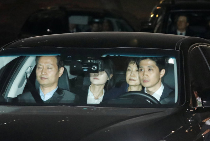 Bà Park Geun Hye: Từ phủ tổng thống đến nhà giam