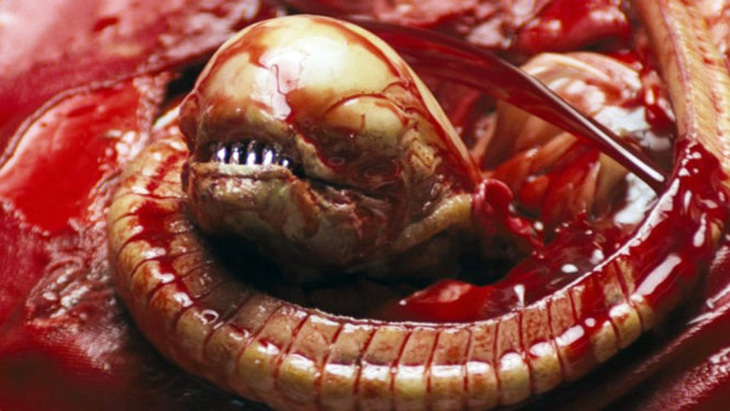 Hình ảnh rùng rợn có phải là điểm nhấn của loạt phim Alien?