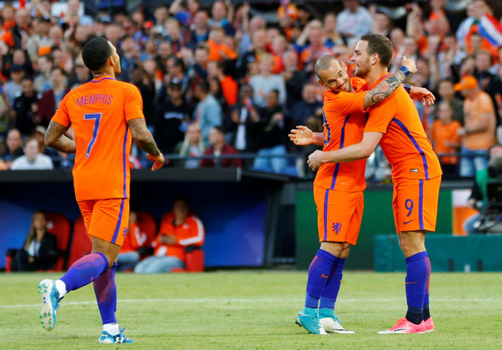Điểm tin sáng 5-6: Hà Lan thắng đậm Bờ Biển Ngà tại Rotterdam