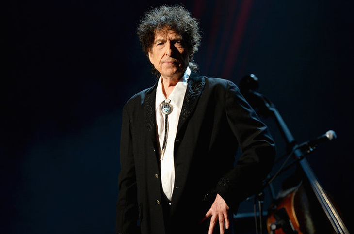 Bob Dylan đồng ý nộp diễn văn Nobel để nhận 923.000 USD