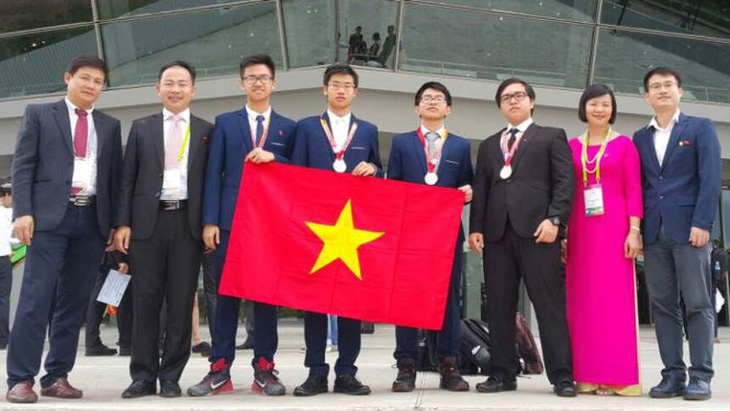 Việt Nam đạt ba huy chương vàng Olympic Hóa học quốc tế