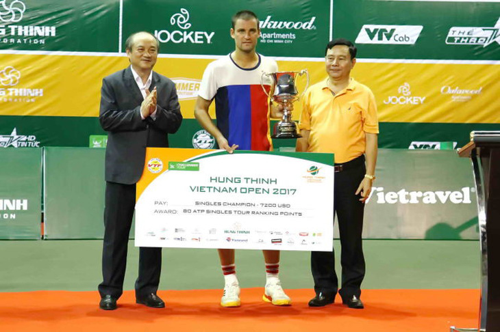Mikhail Youzhny vô địch Giải quần vợt Vietnam Open 2017
