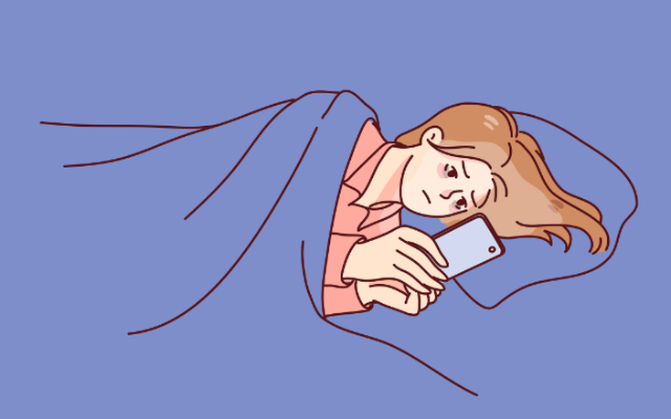 Không ít người có thói quen lướt điện thoại trước và sau khi ngủ dậy
