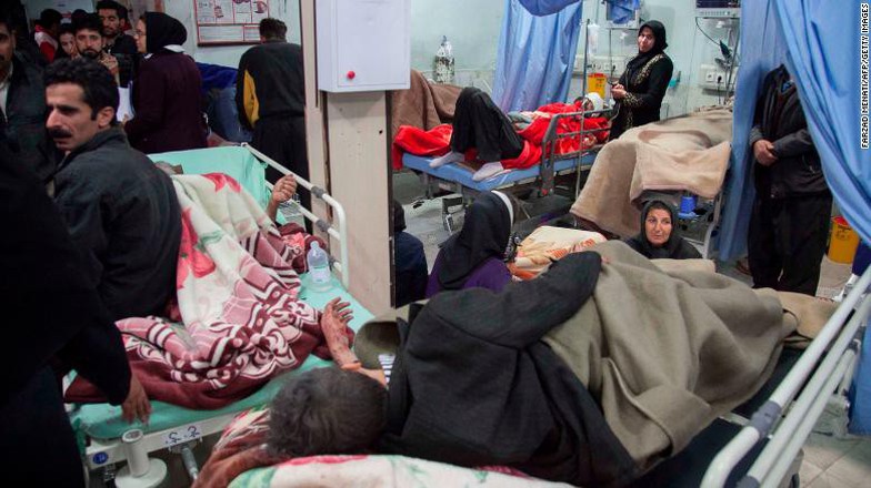 Nhiều ngôi làng ở Iran biến mất sau động đất - Ảnh 10.
