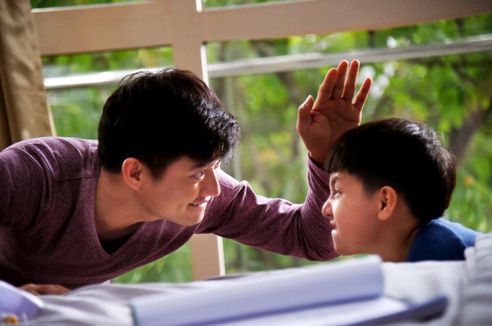 Ở đây có nắng và cuộc gặp gỡ của hai thế hệ làm phim - Ảnh 4. Ở đây có nắng và cuộc gặp gỡ của hai thế hệ làm phim - Ảnh 4.