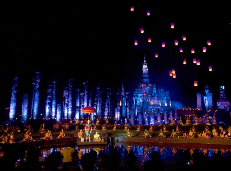 Loi Krathong - lễ hội cổ và lung linh nhất của Thái Lan - Ảnh 3.