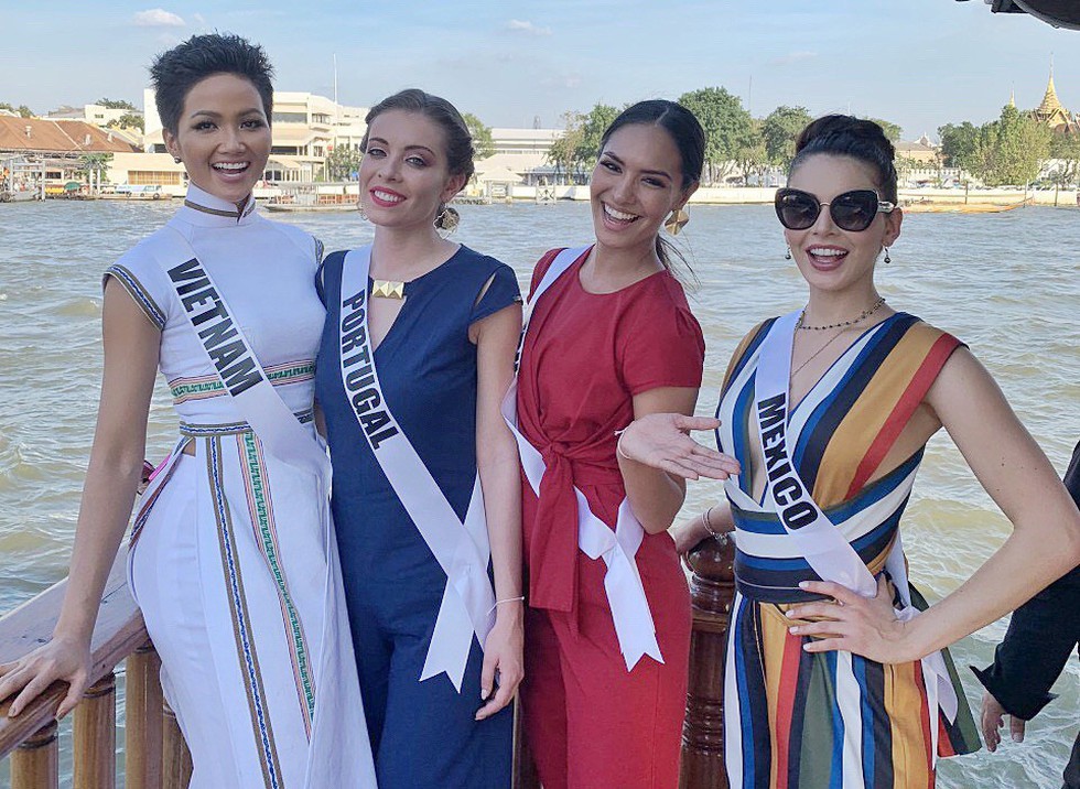 Xem lại hành trình của HHen Niê đến top 5 Miss Universe - Ảnh 7. Xem lại hành trình của HHen Niê đến top 5 Miss Universe - Ảnh 7.