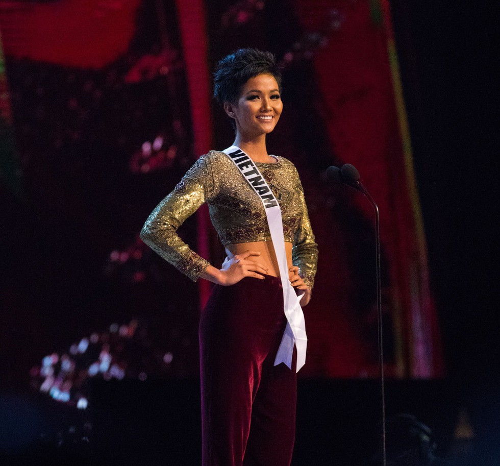 Sau Miss Universe, H’Hen Niê: Hen đã nhận được quá nhiều rồi! - Ảnh 13. Sau Miss Universe, H’Hen Niê: Hen đã nhận được quá nhiều rồi! - Ảnh 13.