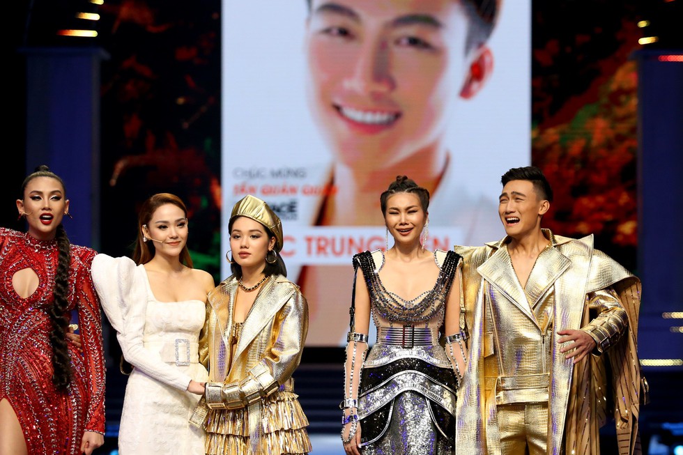 VTV cắt sóng chung kết The Face 2018 vì... nói quá nhiều - Ảnh 2. VTV cắt sóng chung kết The Face 2018 vì... nói quá nhiều - Ảnh 2.