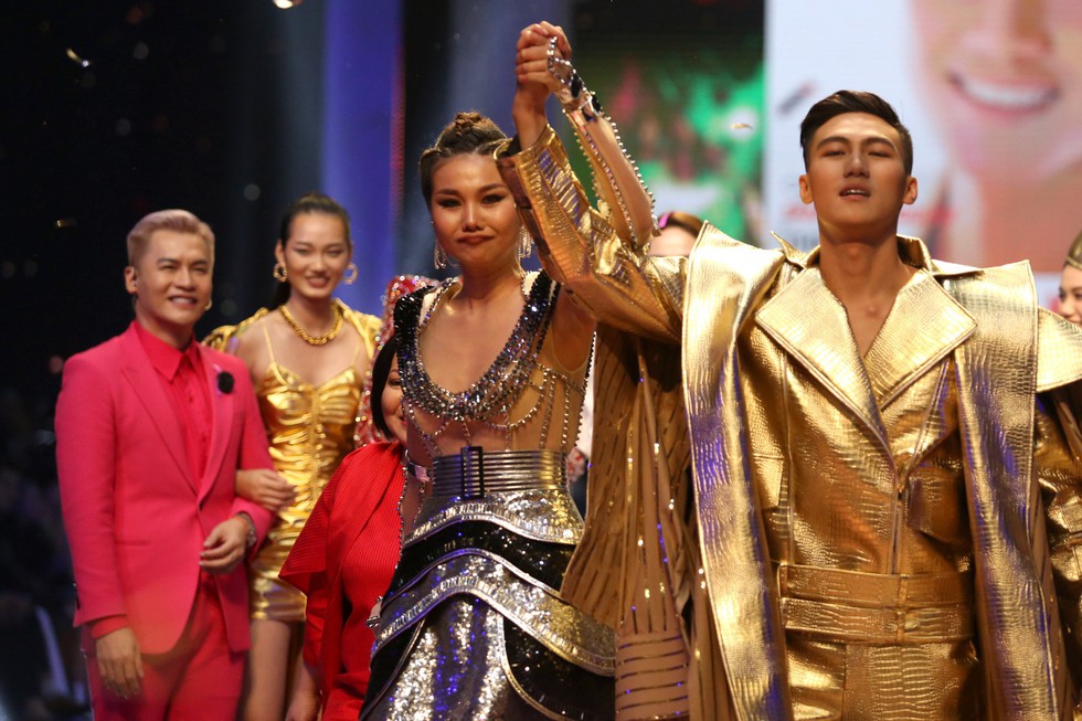 VTV cắt sóng chung kết The Face 2018 vì... nói quá nhiều - Ảnh 4. VTV cắt sóng chung kết The Face 2018 vì... nói quá nhiều - Ảnh 4.