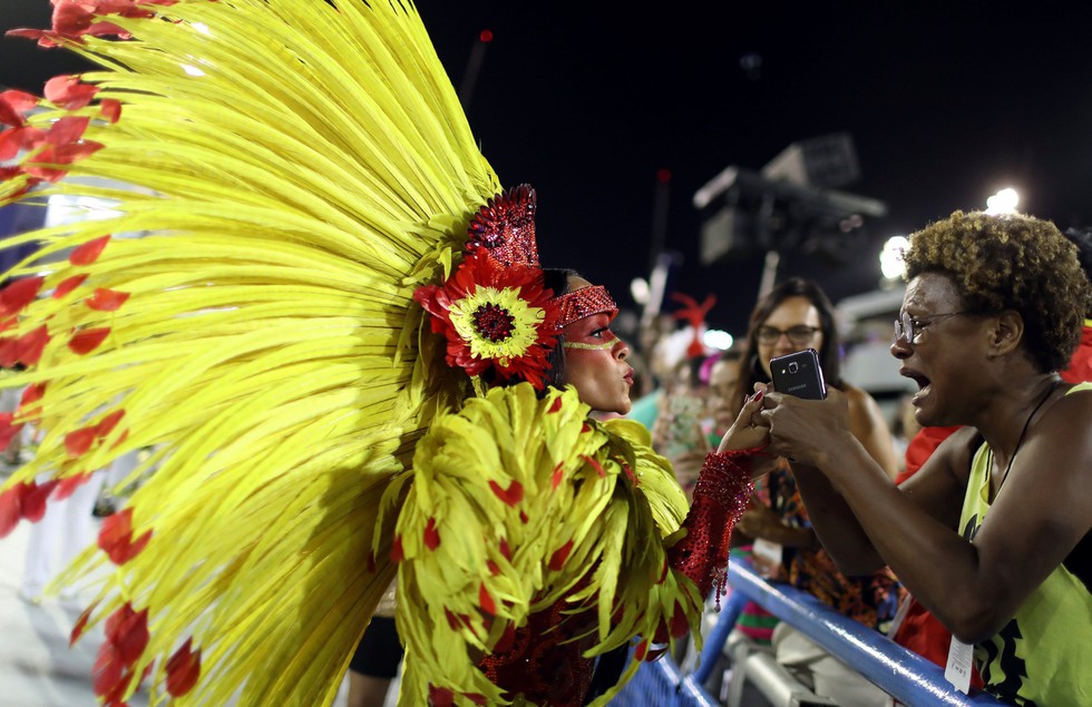 Choáng ngợp với Carnival Rio đầy màu sắc và quyến rũ - Ảnh 10. Choáng ngợp với Carnival Rio đầy màu sắc và quyến rũ - Ảnh 10.