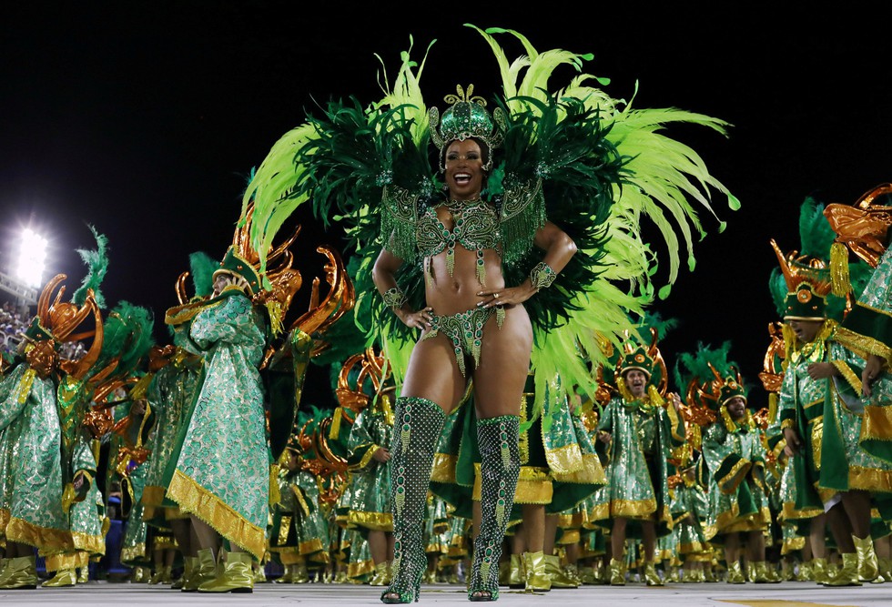 Choáng ngợp với Carnival Rio đầy màu sắc và quyến rũ - Ảnh 8. Choáng ngợp với Carnival Rio đầy màu sắc và quyến rũ - Ảnh 8.