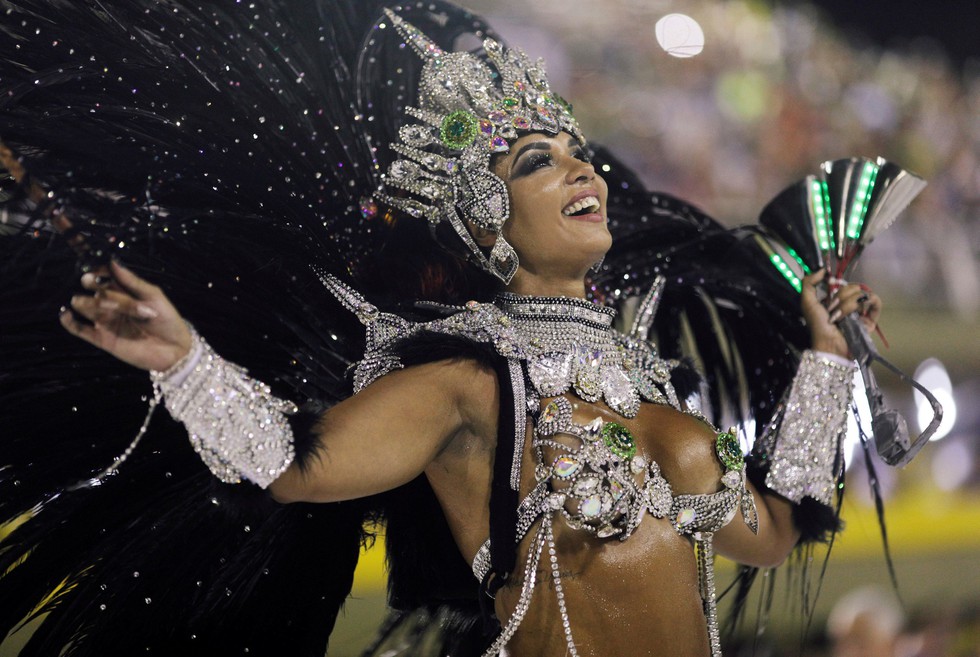 Choáng ngợp với Carnival Rio đầy màu sắc và quyến rũ - Ảnh 1. Choáng ngợp với Carnival Rio đầy màu sắc và quyến rũ - Ảnh 1.