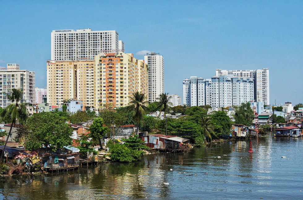 Những ngày cận Tết ở khu giải toả ven kênh rạch Sài Gòn - Ảnh 13.