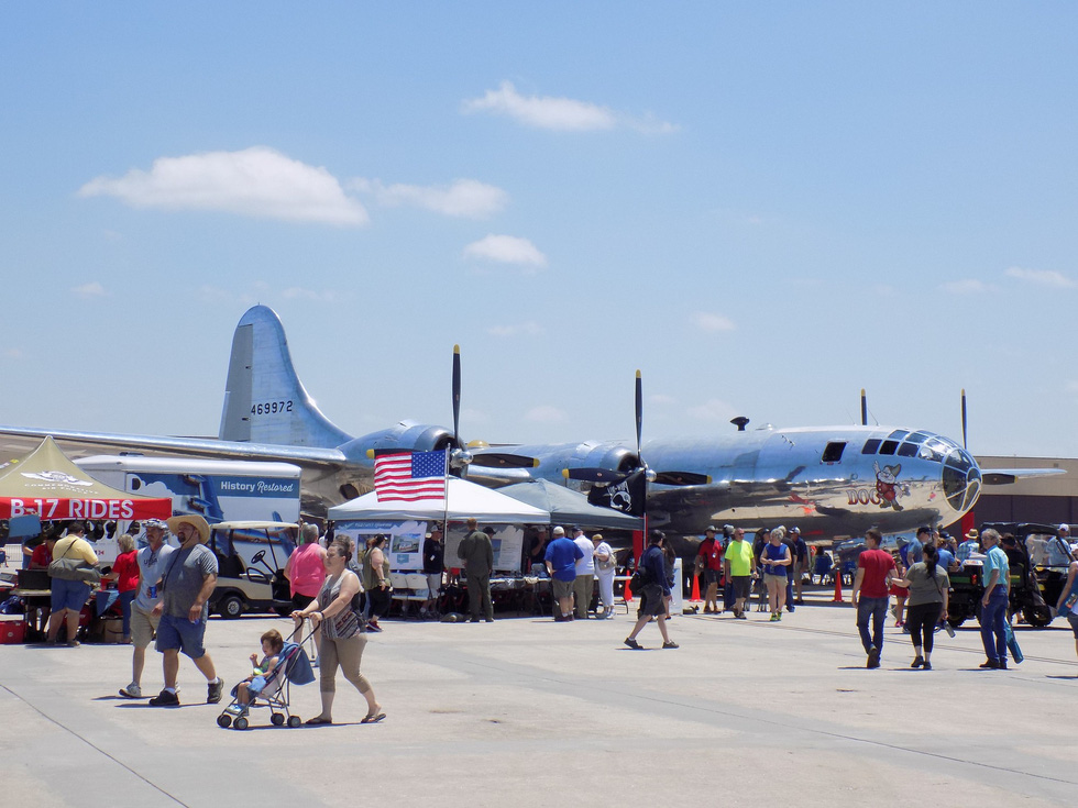 Xem ‘Airshow’ ở căn cứ không lực Hoa Kỳ - Ảnh 11.