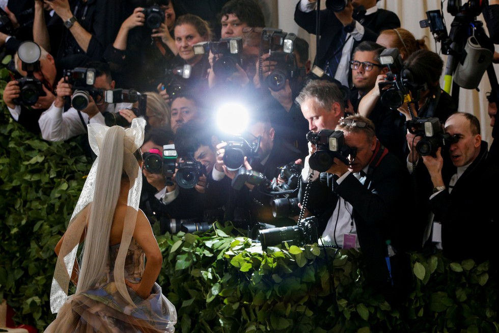 Tay chơi Rihanna, Madonna, Katy Perry... ở Met Gala 2018 - Ảnh 15. Tay chơi Rihanna, Madonna, Katy Perry... ở Met Gala 2018 - Ảnh 15.