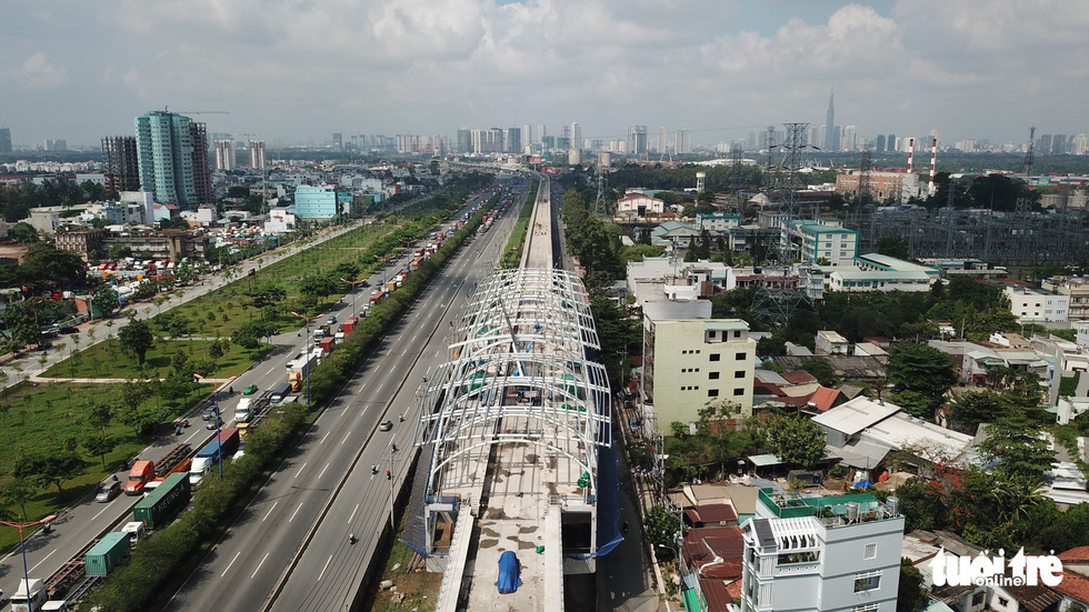 Metro Bến Thành Suối Tiên chậm rồi lại chậm - Ảnh 5.