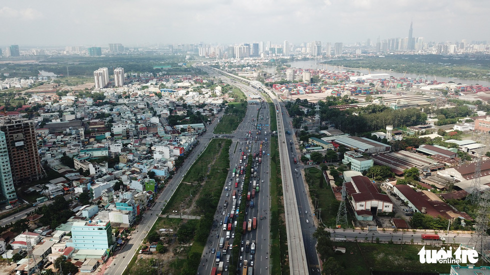 Metro Bến Thành Suối Tiên chậm rồi lại chậm - Ảnh 18.