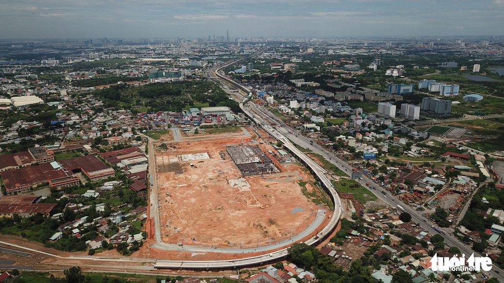 Metro Bến Thành Suối Tiên chậm rồi lại chậm - Ảnh 12.