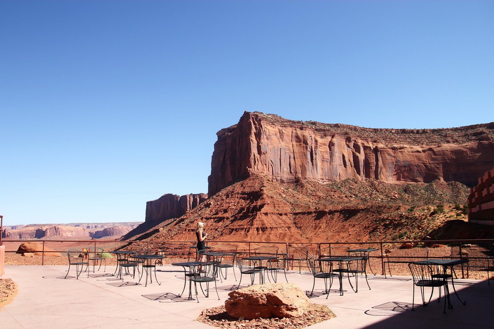 Monument Valley nổi tiếng trong các phim cao bồi viễn Tây - Ảnh 9. Monument Valley nổi tiếng trong các phim cao bồi viễn Tây - Ảnh 9.