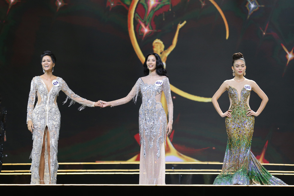 Ngắm nhan sắc tân hoa hậu HHen Niê qua các vòng thi - Ảnh 10.
