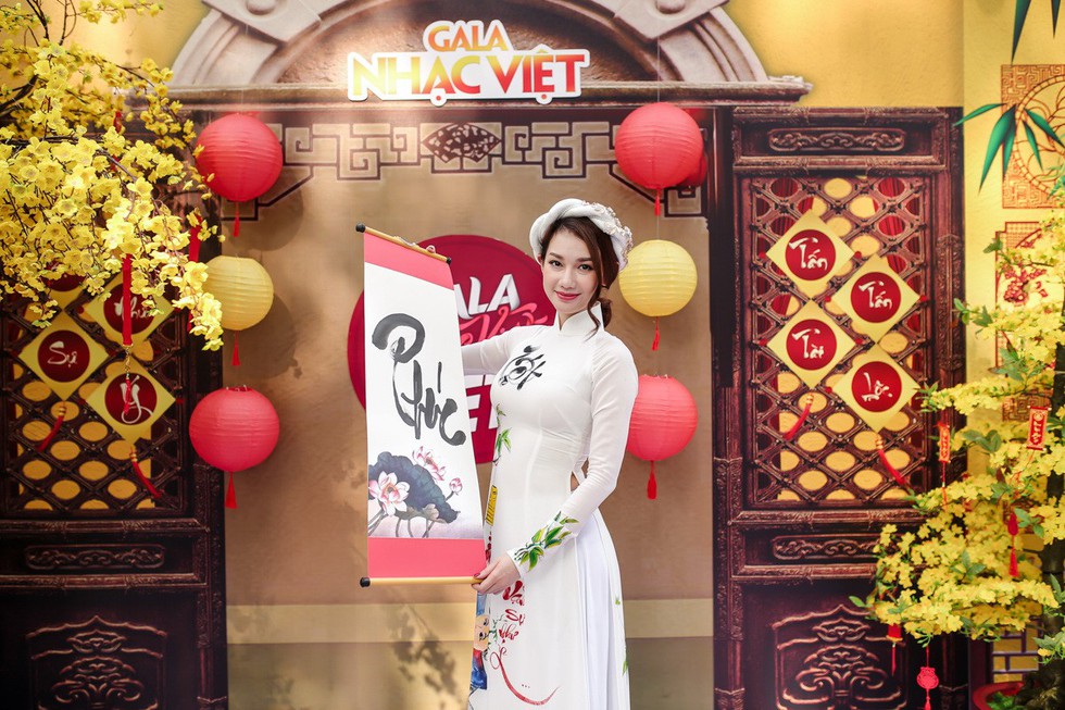 Mùa hoa trở lại mở màn Gala nhạc Việt Về nhà đón Tết - Ảnh 5. Mùa hoa trở lại mở màn Gala nhạc Việt Về nhà đón Tết - Ảnh 5.