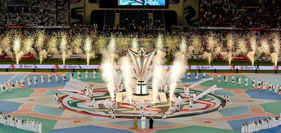 Lễ khai mạc Asian Cup 2019: Đơn giản nhưng hoành tráng - Ảnh 1. Lễ khai mạc Asian Cup 2019: Đơn giản nhưng hoành tráng - Ảnh 1.