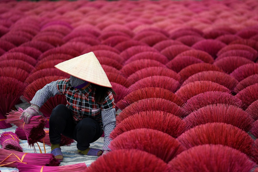 Làng nhang nhuộm màu hồng ở Việt Nam lên báo Tây - Ảnh 10. Làng nhang nhuộm màu hồng ở Việt Nam lên báo Tây - Ảnh 10.