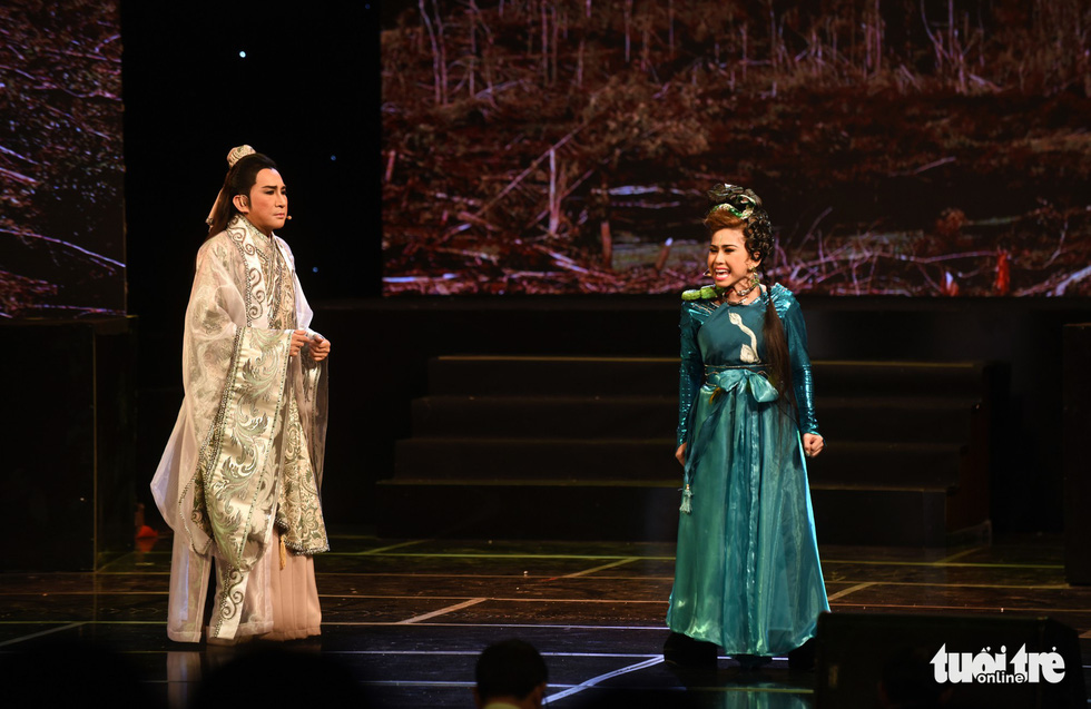 Kim Tử Long hội tụ với Ngọc Huyền, Phương Hồng Thủy... ở live show - Ảnh 9. Kim Tử Long hội tụ với Ngọc Huyền, Phương Hồng Thủy... ở live show - Ảnh 9.