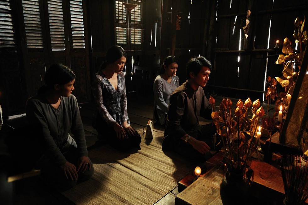 Thất Sơn tâm linh, Bắc kim thang và Pháp sư mù: Định danh phim kinh dị Việt? - Ảnh 2. Thất Sơn tâm linh, Bắc kim thang và Pháp sư mù: Định danh phim kinh dị Việt? - Ảnh 2.