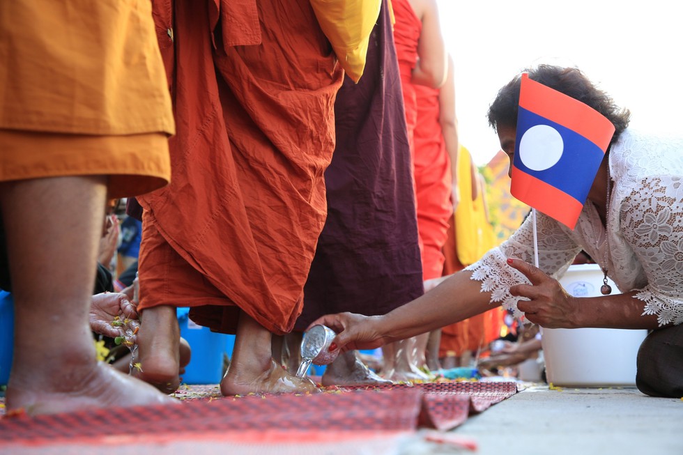 Hành hương Phật giáo 5 nước Mekong: Nơi đâu người dân cũng mỉm cười - Ảnh 11. Hành hương Phật giáo 5 nước Mekong: Nơi đâu người dân cũng mỉm cười - Ảnh 11.