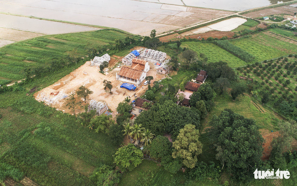 Toàn cảnh chùa Linh Sâm triệu đô xây chui trên đất di tích đền cổ - Ảnh 2. Toàn cảnh chùa Linh Sâm triệu đô xây chui trên đất di tích đền cổ - Ảnh 2.