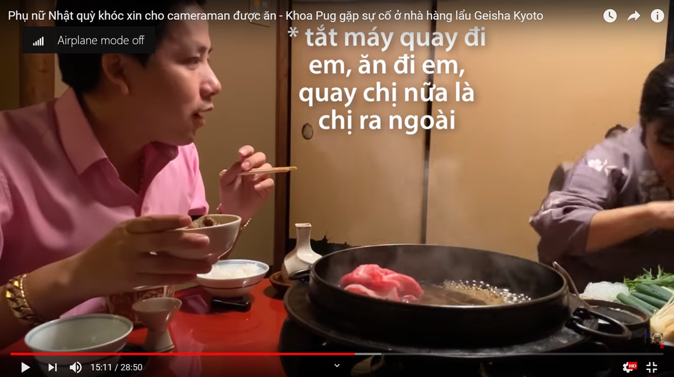 Vlog ‘Phụ nữ Nhật quỳ khóc...’ của Khoa Pug: Trọc phú dốt nát - Ảnh 4. Vlog ‘Phụ nữ Nhật quỳ khóc...’ của Khoa Pug: Trọc phú dốt nát - Ảnh 4.