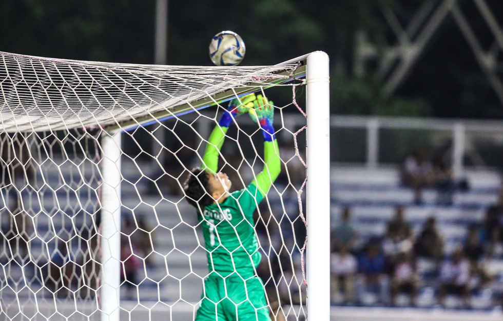 Những tình huống nghẹt thở trong trận thắng của U22 Việt Nam trước U22 Indonesia - Ảnh 5. Những tình huống nghẹt thở trong trận thắng của U22 Việt Nam trước U22 Indonesia - Ảnh 5.