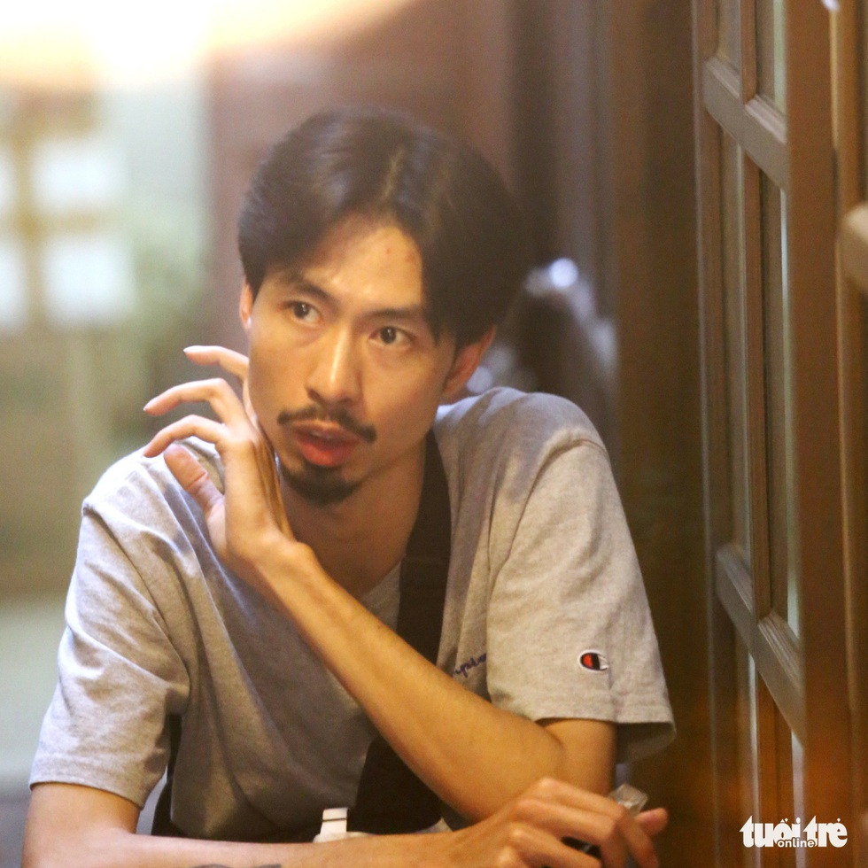 Đen Vâu: Thỏa giấc mơ đứng trên sân khấu, được rap trước hàng trăm ngàn người - Ảnh 1. Đen Vâu: Thỏa giấc mơ đứng trên sân khấu, được rap trước hàng trăm ngàn người - Ảnh 1.