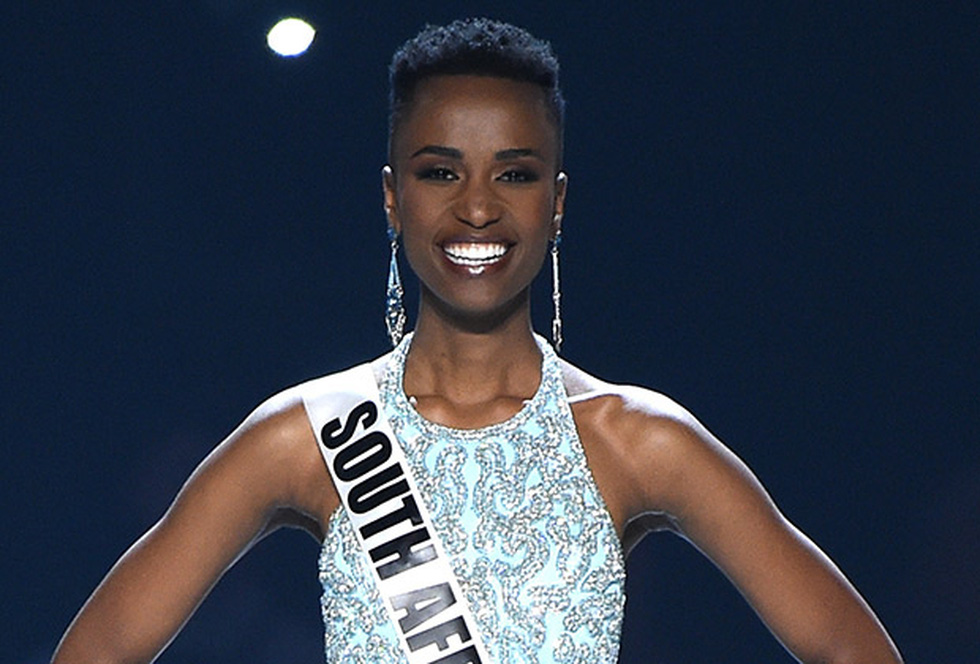 Người đẹp Nam Phi Zozibini Tunzi giành vương miện Miss Universe 2019 - Ảnh 2. Người đẹp Nam Phi Zozibini Tunzi giành vương miện Miss Universe 2019 - Ảnh 2.