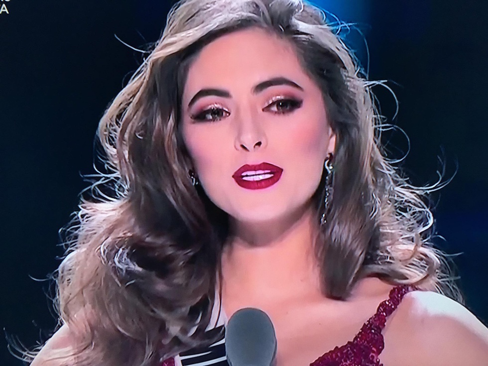 Người đẹp Nam Phi Zozibini Tunzi giành vương miện Miss Universe 2019 - Ảnh 13. Người đẹp Nam Phi Zozibini Tunzi giành vương miện Miss Universe 2019 - Ảnh 13.