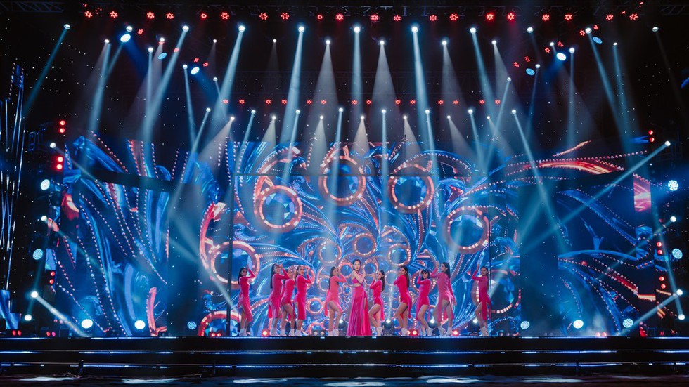 Đen Vâu, Anna Trương, Noo Phước Thịnh xuất hiện trong Chúc xuân 2019 - Ảnh 1. Đen Vâu, Anna Trương, Noo Phước Thịnh xuất hiện trong Chúc xuân 2019 - Ảnh 1.