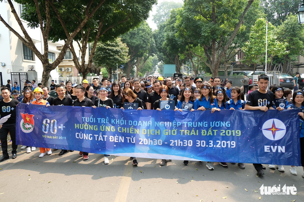 Hoa hậu HHen Niê truyền cảm hứng tiết kiệm năng lượng - Ảnh 10. Hoa hậu HHen Niê truyền cảm hứng tiết kiệm năng lượng - Ảnh 10.