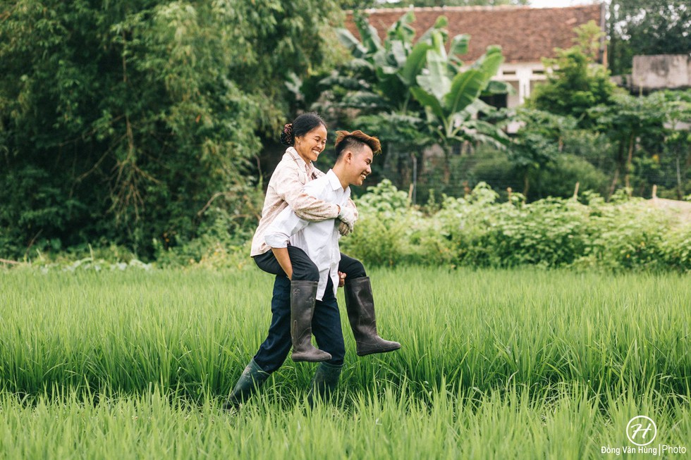 Bộ ảnh ý nghĩa ngày 8-3: Mẹ là cả tuổi thơ - Ảnh 3. Bộ ảnh ý nghĩa ngày 8-3: Mẹ là cả tuổi thơ - Ảnh 3.