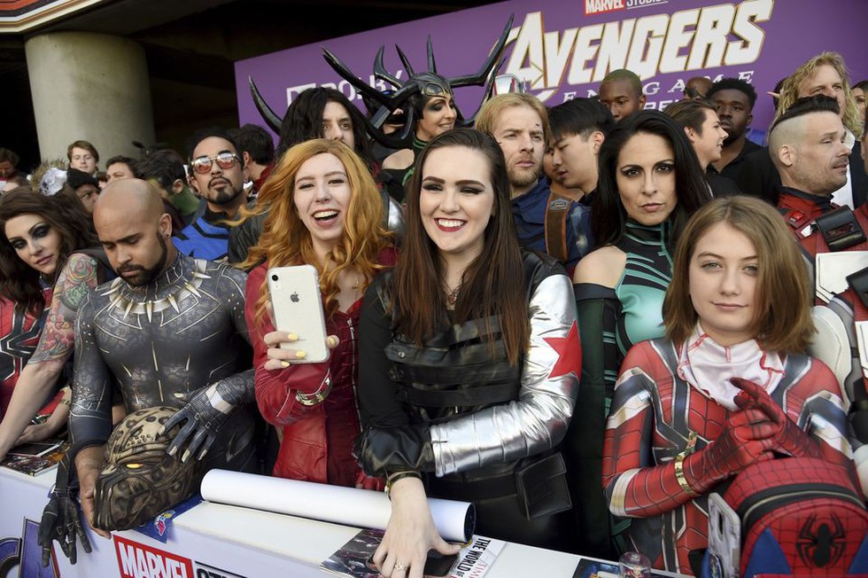 Avengers: Endgame - vì sao gây sốt trên toàn thế giới và Việt Nam? - Ảnh 1. Avengers: Endgame - vì sao gây sốt trên toàn thế giới và Việt Nam? - Ảnh 1.