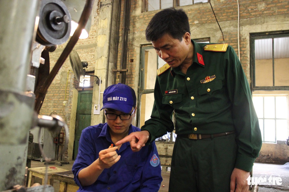 Khám phá quy trình sản xuất đạn trong nhà máy Z113 - Ảnh 2. Khám phá quy trình sản xuất đạn trong nhà máy Z113 - Ảnh 2.