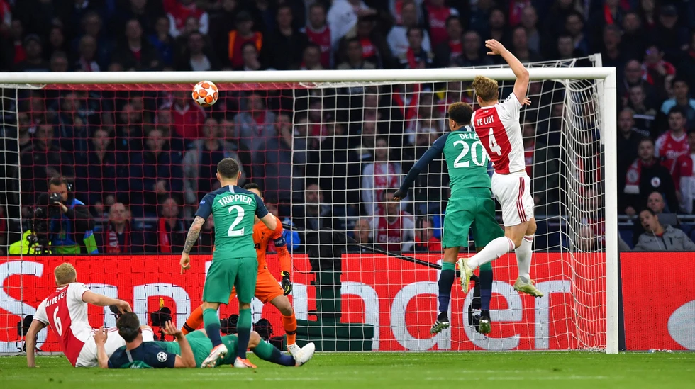 Nước mắt Ajax và nụ cười Tottenham - Ảnh 1. Nước mắt Ajax và nụ cười Tottenham - Ảnh 1.